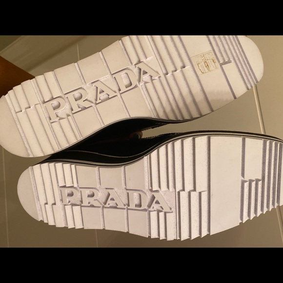 Prada Dress shoes - BRAND NEW - Picture 3 of 3